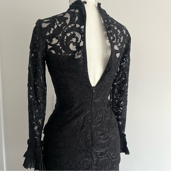 Alexis Black Fala Lace Dress - Picture 6 of 10